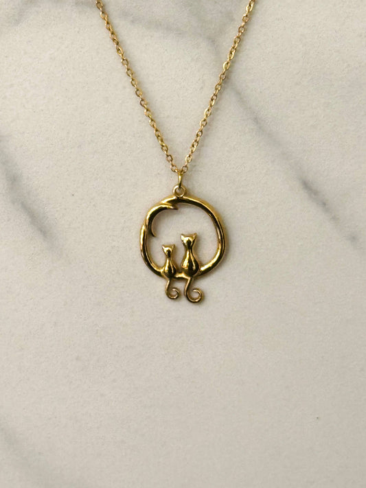 Katten Zittend Onder De Maan Ketting