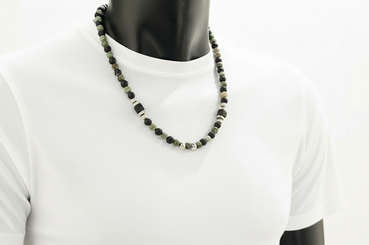 Collier van natuursteen